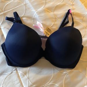 NWT Victoria’s Secret Bra